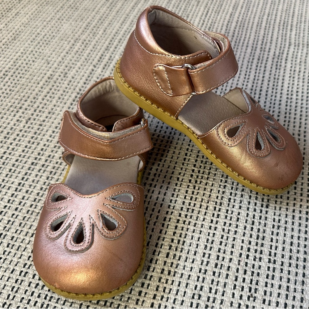 Livie & Luca. Petal Dew Drop Sandal in Rose Gold. Size 8